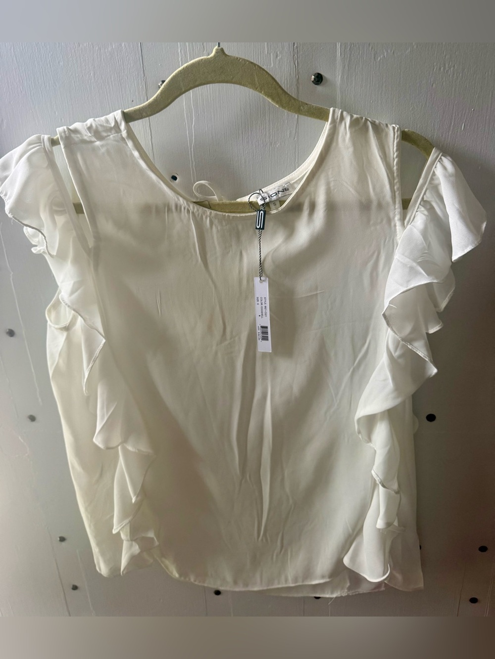NWT Sioni ruffled blouse